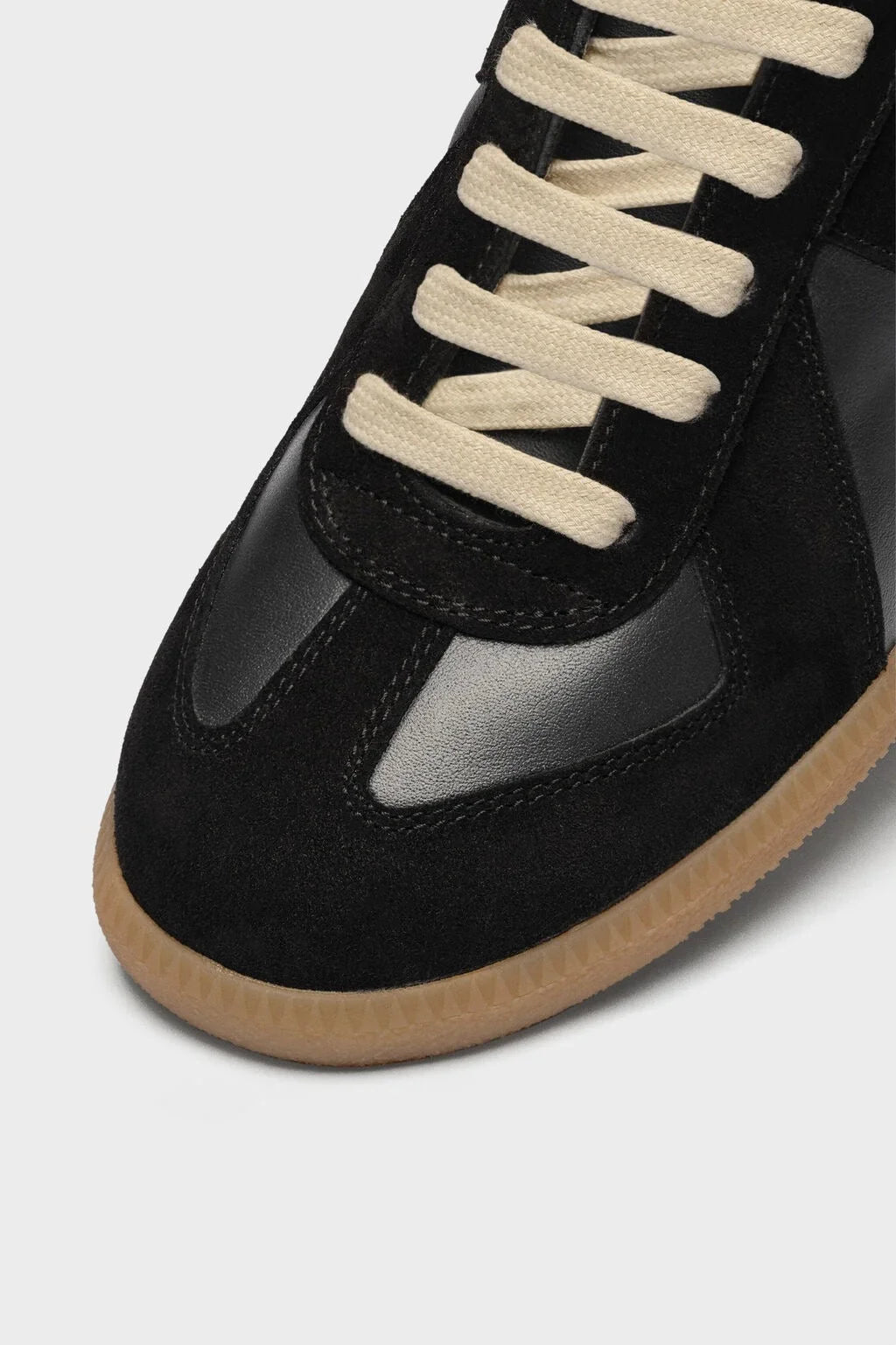 "Maison" Sneakers Black