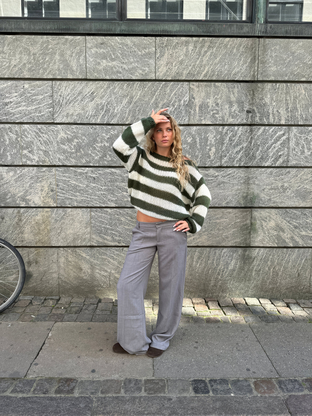 ANNA OLYMPIA SWEATER