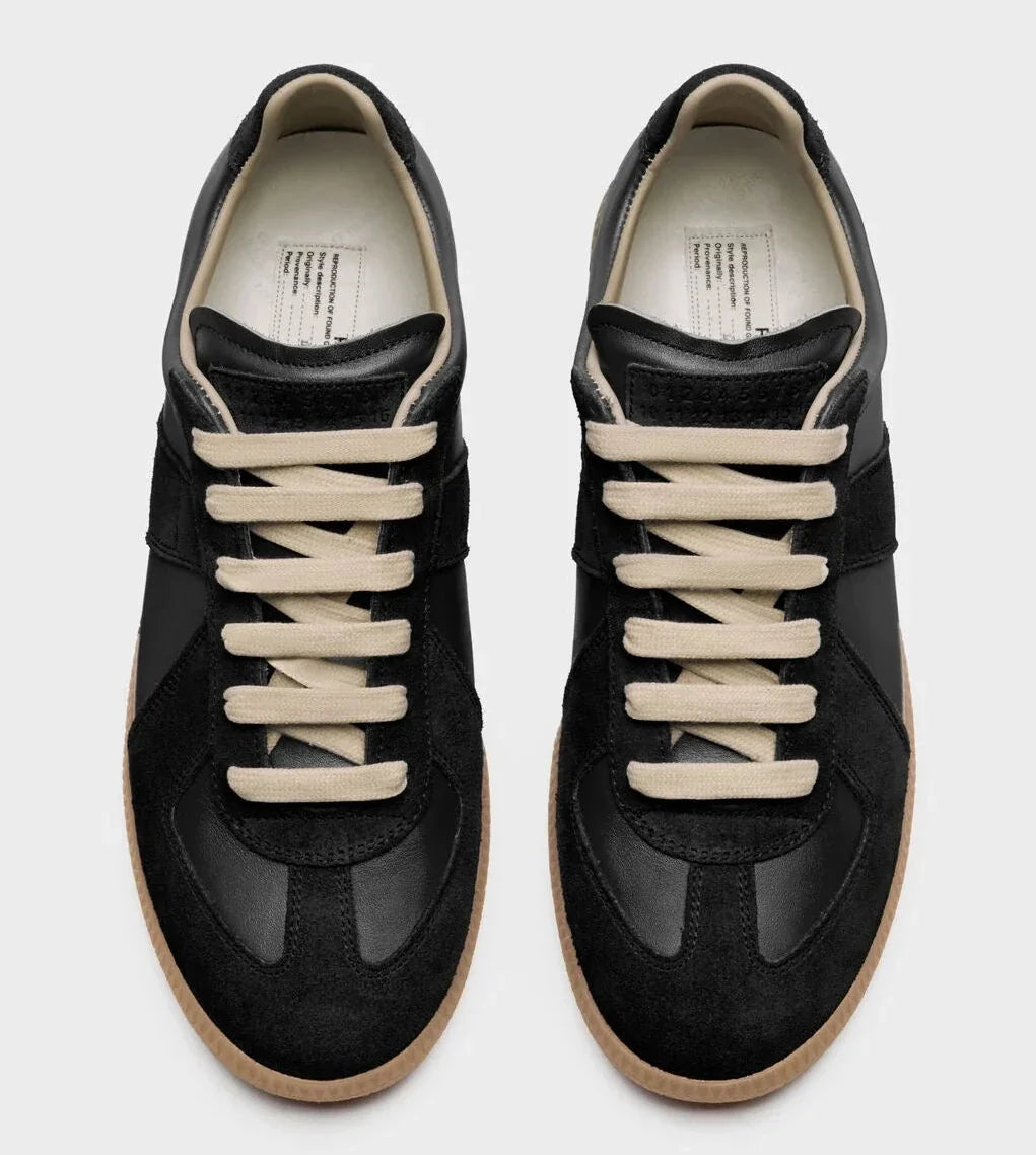 "Maison" Sneakers Black