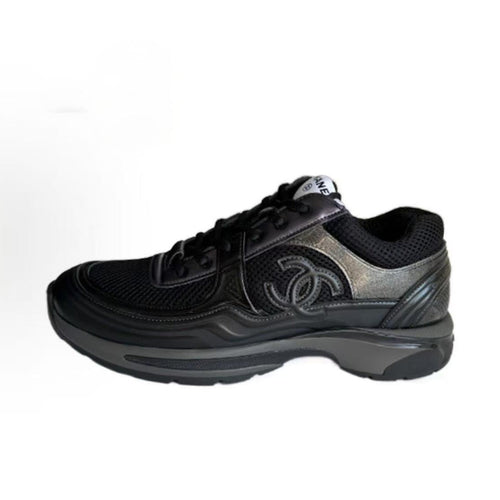 "CC" Runner Sneaker