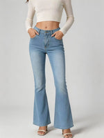 True Flared Jeans